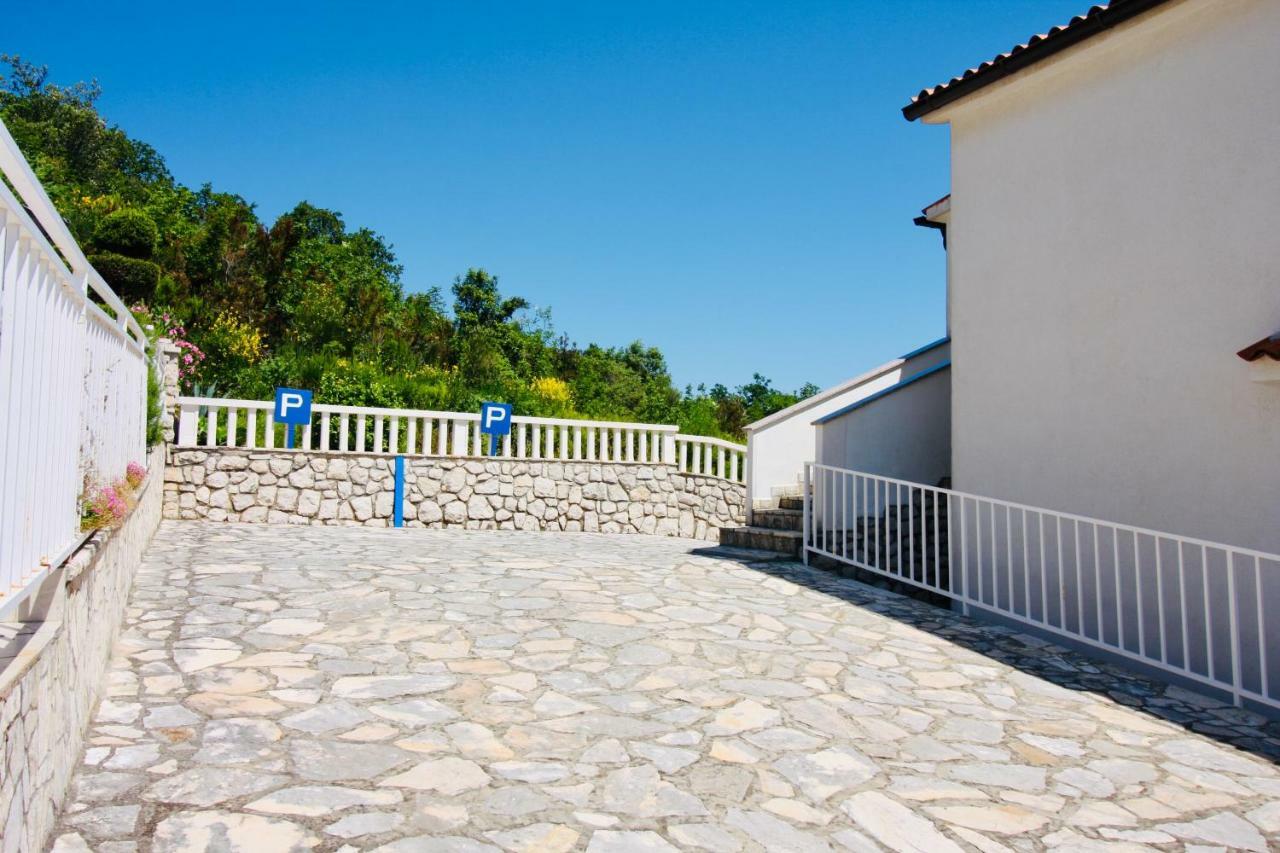 Charming Apartments Vesna Ravni Labin  Exterior foto